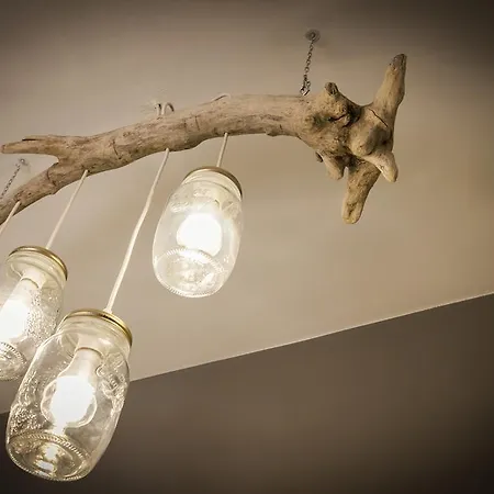 Oda ve Kahvaltı Ngiolo 